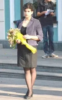 Табачника побили букетом хризантем букетом