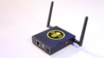 WiFi Pineapple Mark V - Gadget pentru interceptarea semnalului wireless