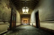 Занедбані психіатричні лікарні, відяких мороз по шкірі психіатричні