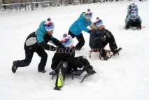 Зимове спортивне свято у початковій школі свято