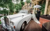 Автомобілі Преміум-класу та ретро на весілля весілля