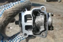 Чистимо дросельну заслінку на Тойота Калдіна AT211G 7A-FE калдіна
