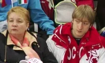 Євген Плющенко у фігуриста померла мати померла