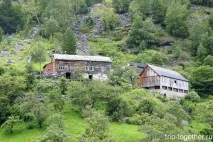Гейрангер-фіорд, що подивитися, чим зайнятися, фото, ціни зайнятися