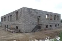 Цементні блоки виробництво та переваги застосування цементні