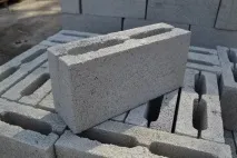 Цементні блоки виробництво та переваги застосування виробництво