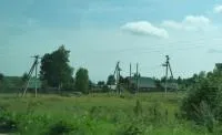Хто і навіщо купує землю доларів