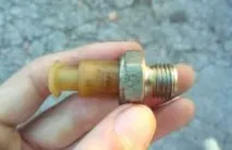 тиску