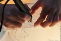 Освоюємо техніку випалювання по тканині тканині
