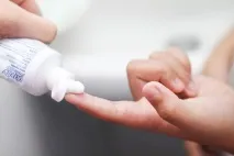 Відчистить всі 16 несподіваних способів застосування зубної пасти. застосування