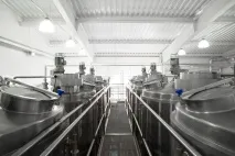 Виробничий процес Як роблять молочні продукти виробничий