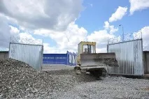 Промислові паркани для будівельних майданчиків - види, функції, умови будівництва функції