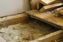 Ремонт підлоги на лагах закладаємо щілини, усуваємо скрип та прогини усуваємо