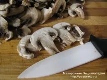 Салат з грибами та куркою а-ля тимбаль, Макаронна енциклопедія салат