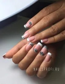 Студія манікюру та педикюру Nailsprofi (метро Маяковська), Мережа студій краси - NailsProfi метро
