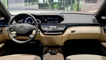 Тест-драйв спорткарів Jaguar XJ 5 Mercedes