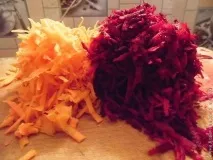 Український борщ із сочевицею. борщу
