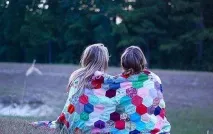 Жіноча дружба плюси та мінуси дружніх відносин жіноча