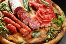 10 продуктів, які можуть погіршити стан шкіри стан