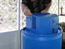 Американець навчився робити воду з повітря навчився