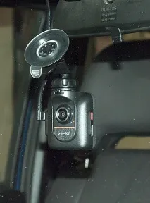 Автомобільний відеореєстратор Mio MiVue 388 відеореєстратор