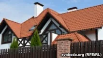 Білорусь. Будинок, в якому мешкає Марат Бакієв якому