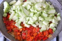 Рецепт пирога з овочами (кабачок, цибуля, перець, помідори) - рецепт з покроковими фото. рецепт
