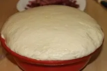 Рецепт тонкого тіста та соусу для італійської піци. тонкого