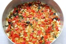 Рецепт пирога з овочами (кабачок, цибуля, перець, помідори) - рецепт з покроковими фото. овочами