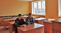Донт мув! Новгородські омоновці заговорили англійською - ВеликийНовгород - Регіони новгородські
