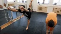 Елемент «метелик» (butterfly kick), Школа трикінгу (Владивосток) елемент