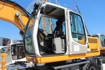 Екскаватор Liebherr 900 Liebherr