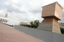Як із площі Леніна вийшов Музей архітектурних помилок леніна