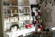 Як нестандартно оформити закритий та відкритий балкон нестандартно