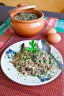 Гречана каша з грибами грибами