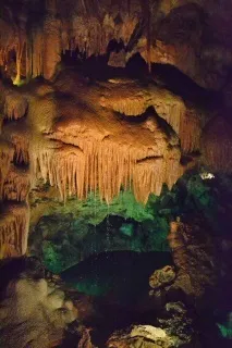 Grutas de Mira de Aire – найбільші печери Португалії mira