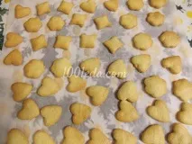 Як приготувати пісочне печиво з кремом? приготувати
