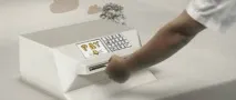 торгувати