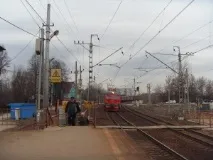 На Водниках продовжується будівництво естакади естакади