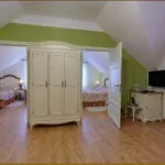 Номери, У деякому царстві місяці