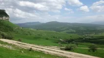 По той бік Кавказьких гір кордону