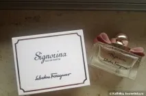 Прекрасна синьйора,Signorina або шлейф від Ferragamo прекрасна