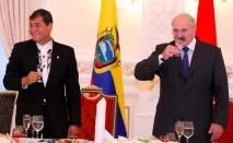 Пропаганда приховує, що Лукашенко п’є на роботі - фото, e пропаганда