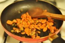 Рецепт Розсольник з перловкою та куркою в домашніх умовах рецепт