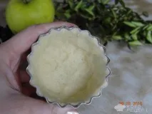 Рецепт Тістечка Кошички з білковим кремом, Грибочки з дитинства рецепт