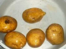 груздями