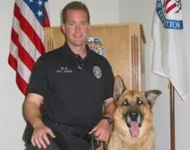 Cei mai dinți ofițeri de poliție (Câine în serviciu) Enciclopedia animalelor