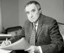 Радянський письменник Валентин Катаєв біографія, творчість радянський