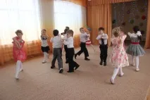Сценарій концерту «День матері» матері