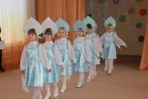 Сценарій концерту «День матері» матері